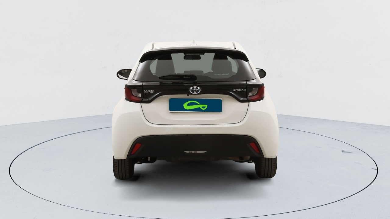Toyota Yaris 4 — photo 4