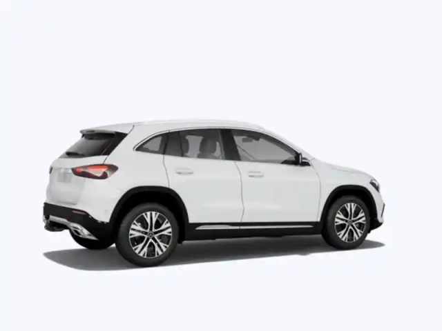 Mercedes Gla pack progressive line — photo 21