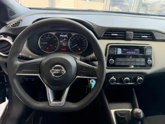 Nissan Micra 1.0 71ch visia pack — photo 14