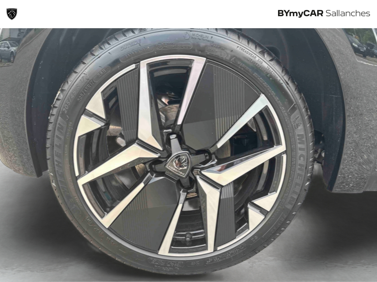 Peugeot 208 Hybrid 145 ch e-DCS6 — photo 17