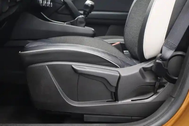 Renault Captur tce 100 — photo 83
