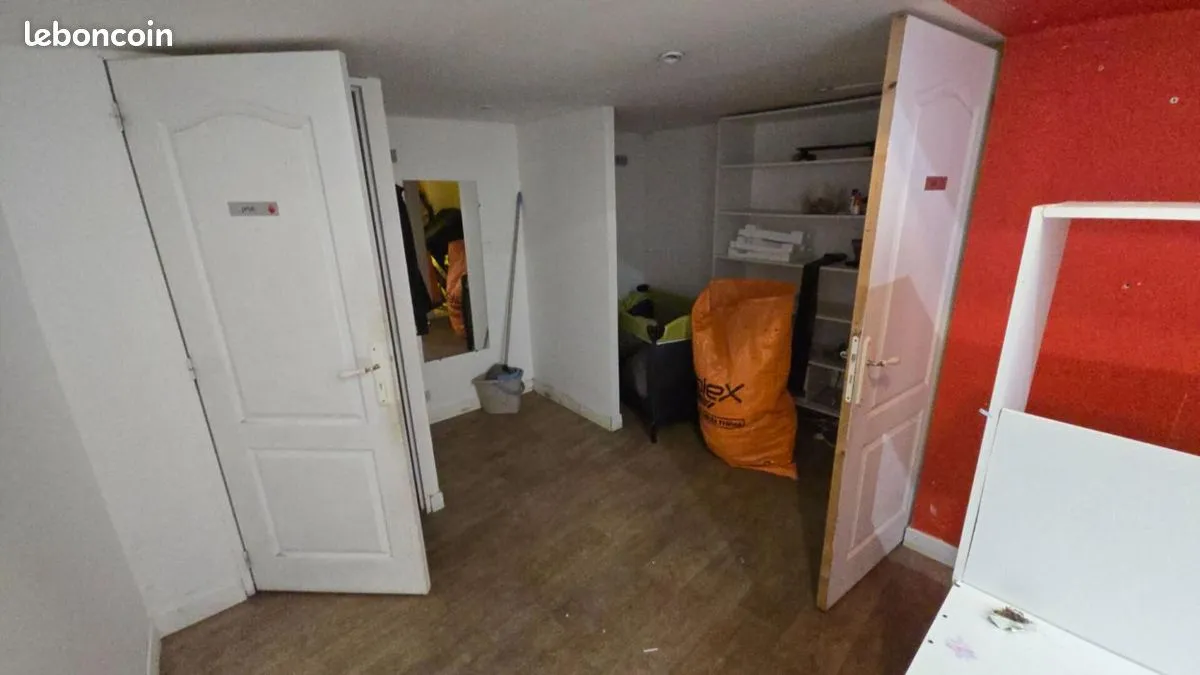 Photo 10