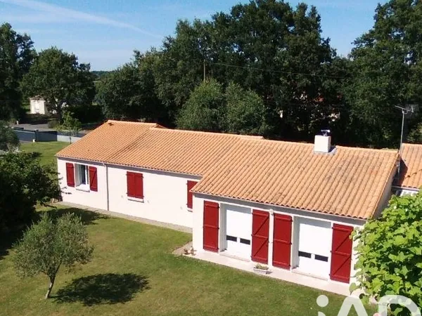 Maison 8 pièces 151 m²