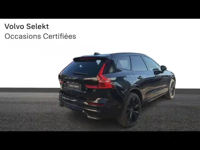 Volvo Xc60 t6 hybride rechargeable 253 + 145ch black edition geartronic 8 awd — photo 3