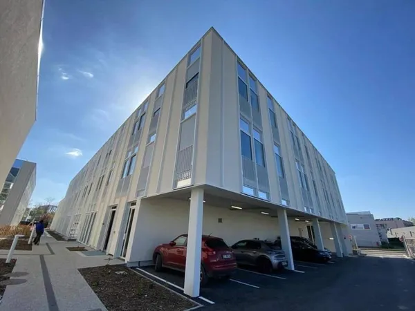 Bureaux 574 m²
