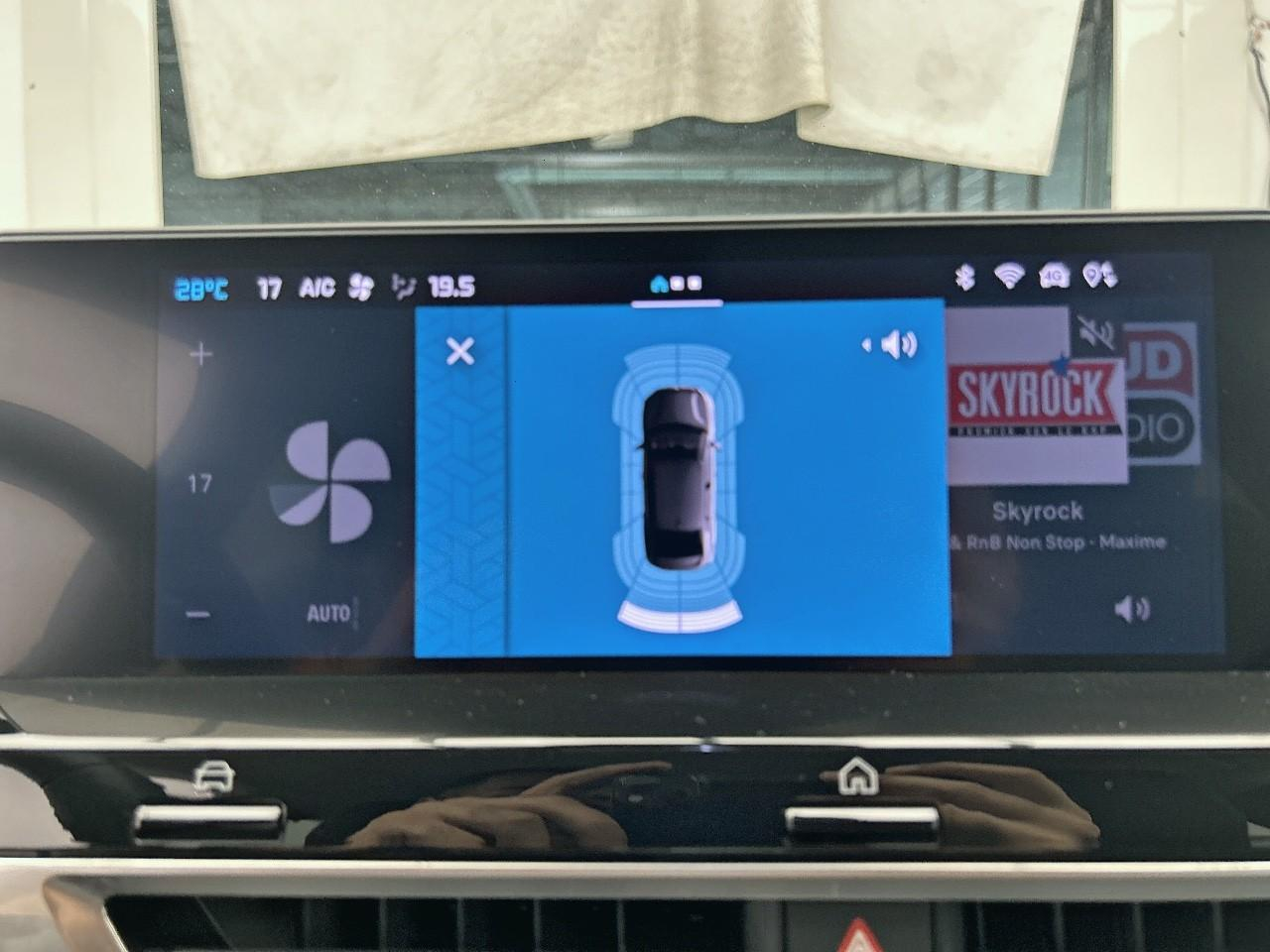 Citroën C4 X puretech 130 s&s eat8 shine — photo 17