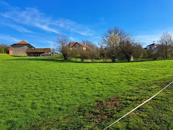 Terrain 866 m²