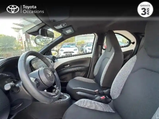 Toyota Aygo X 1.0 vvt-i 72ch dynamic s-cvt my24 — photo 11