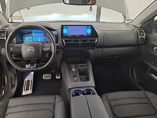 Citroën C5 Aircross hybride rechargeable 225 e-eat8 — photo 36