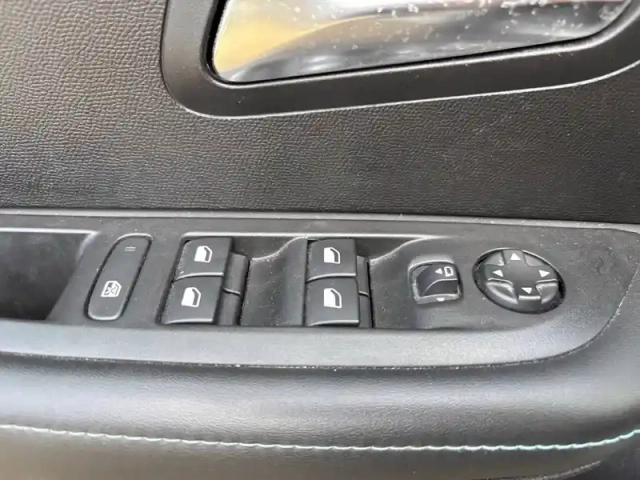 Peugeot 208 bluehdi 100 s&amp;s bvm6 — photo 20