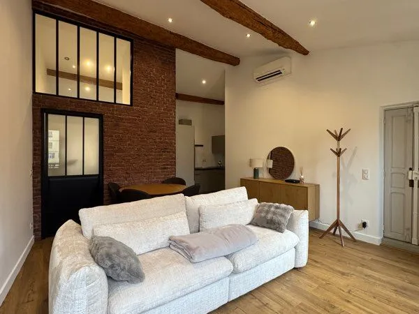Location annuel rue fesch