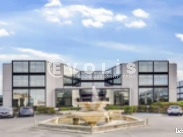 Bureau 353 m²
