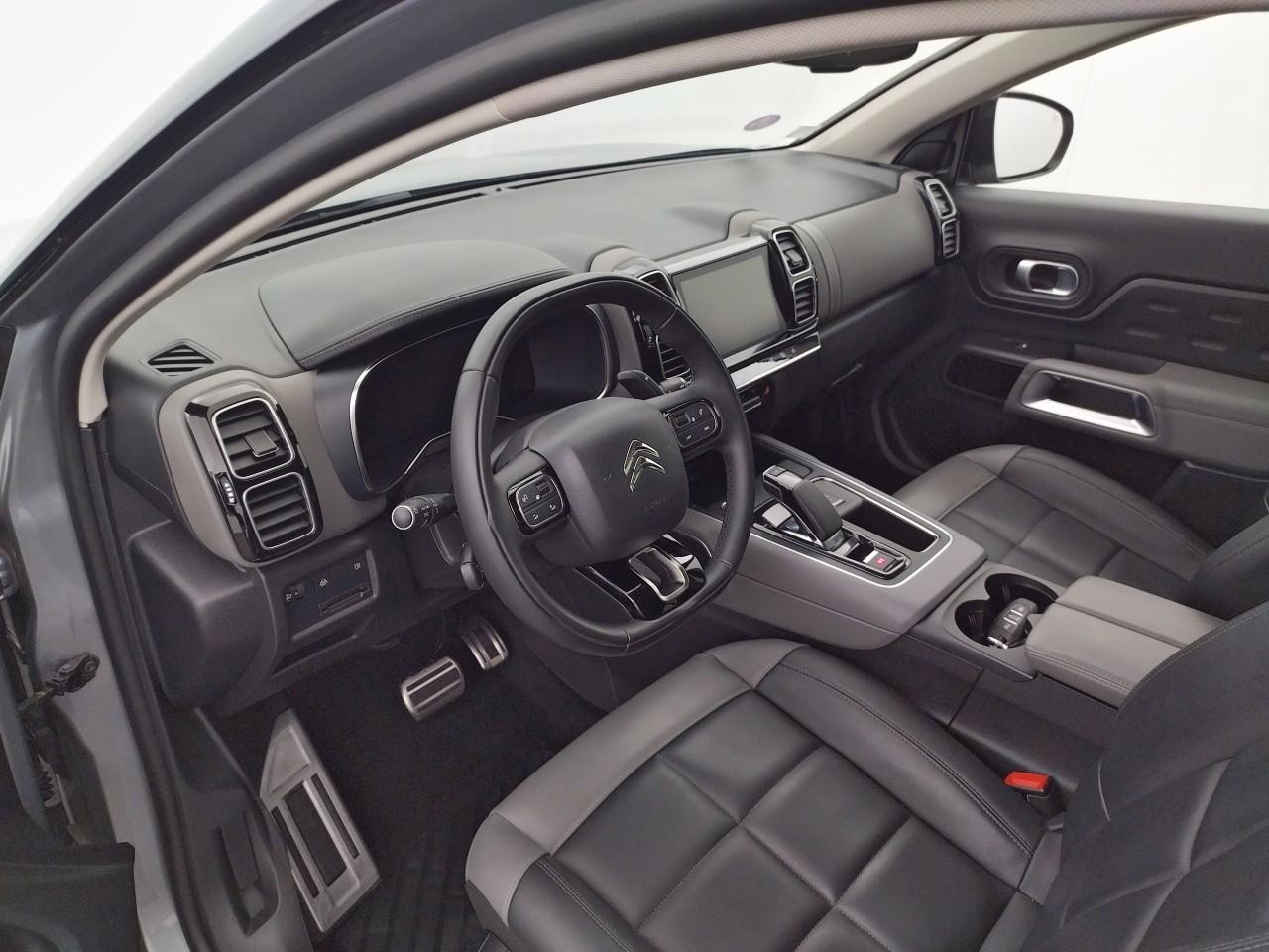 Citroën C5 Aircross hybride rechargeable 225 s&s e-eat8 shine — photo 9