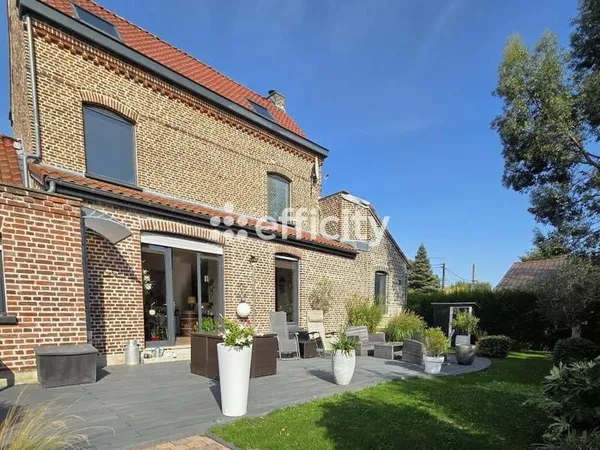 Maison de ville 6 pièces 170 m²