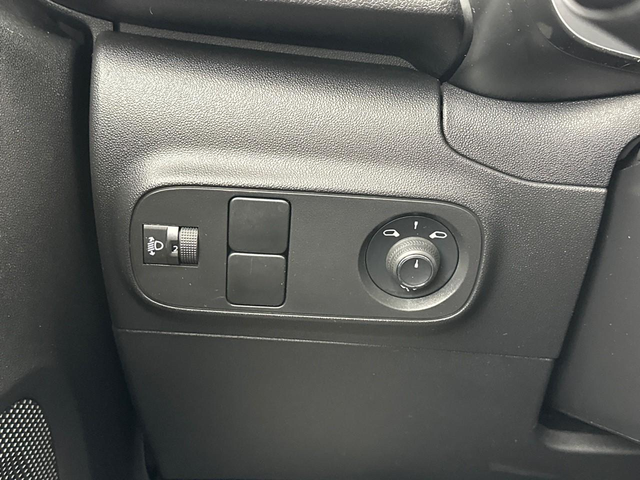 Citroën C3 puretech 83 s&s bvm5 shine — photo 16