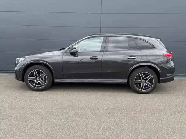 Mercedes Glc 300 de 4matic amg line — photo 2