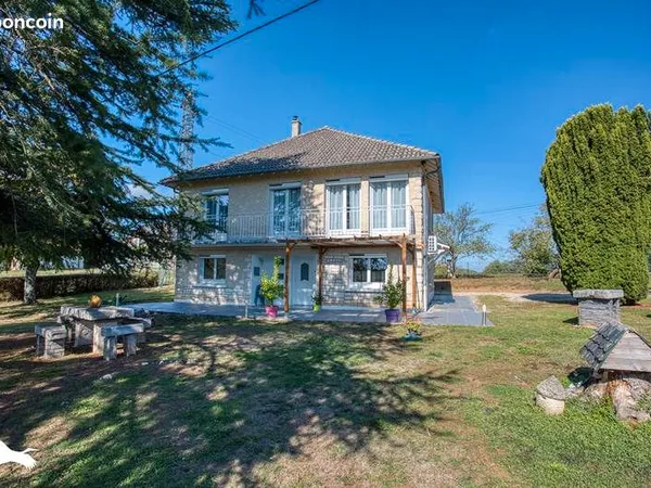 Maison 6 pièces 122 m²