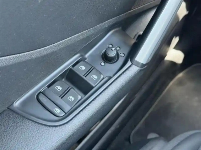 Audi Q2 35 tfsi 150ch advanced s tronic 7 — photo 14