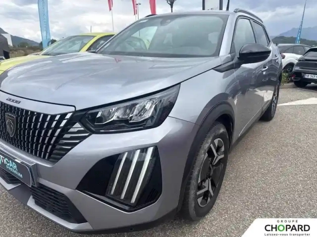 Peugeot 2008 hybrid 145 e-dcs6 — photo 25