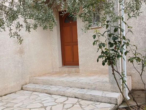 Villa 5 pièces 108 m2