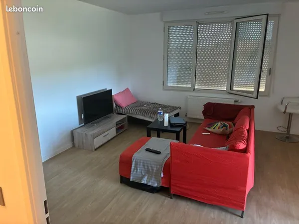 Appartement 60 m2 Dugny village des médias