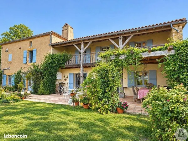 Maison de village 6 pièces 200 m²