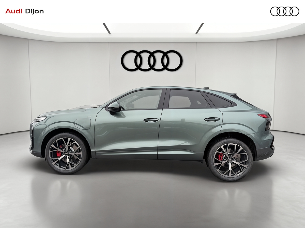 Audi Q3 SB E HYBRID 272 CH S TRONIC 6 — photo 2