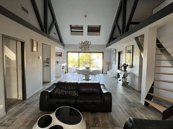 Appartement 4 pièces 133 m²