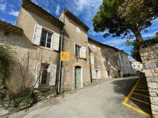 SECTEUR QUISSAC Maison de Maître T9 de 302m2 sur parcelle 433m2