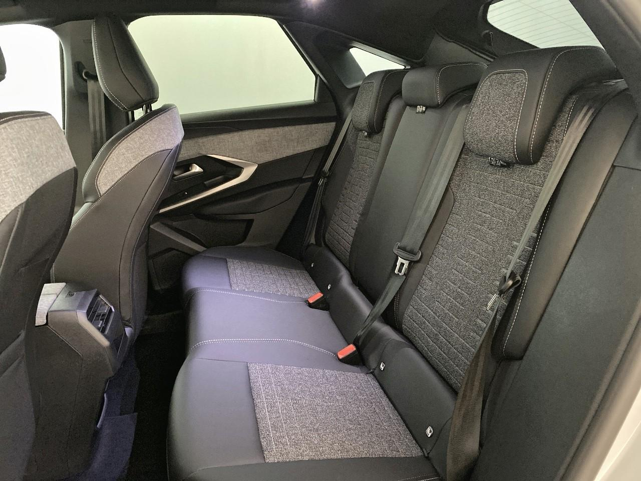 Peugeot 3008 hybrid 145 e-dcs6 allure — photo 10