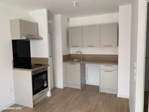 Appartement . T2 . 43,62m2 habitables avec balcon