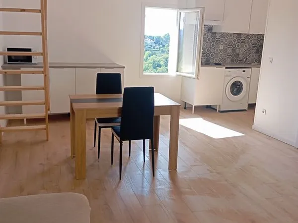 Studio meublé