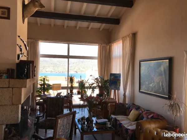 Propriano - dernier étage - 140 m² carrez - volumes exceptionnels - vue sur le golfe