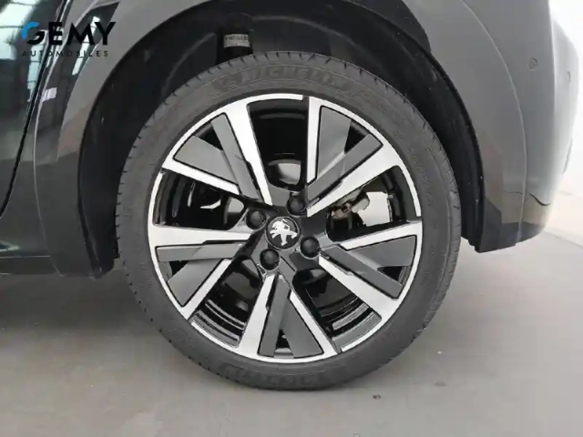 Peugeot 208 puretech 100 s&amp;s eat8 — photo 33