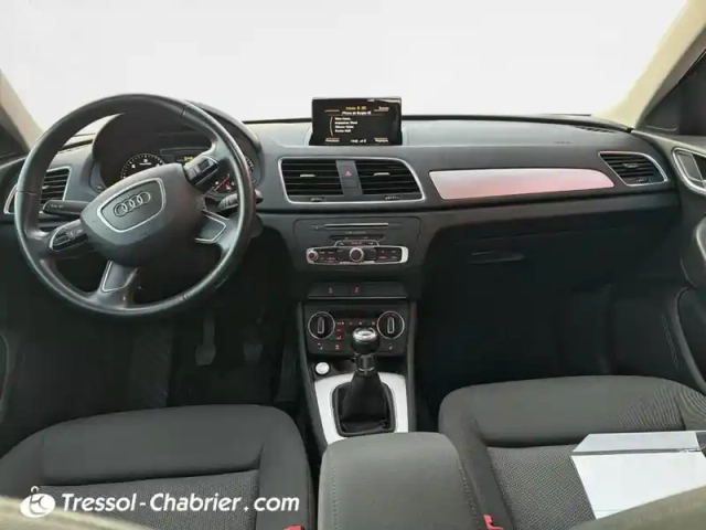 Audi Q3 2.0 tdi ultra 150 ch ambiente — photo 10