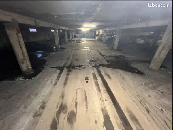 Place de parking Torcy