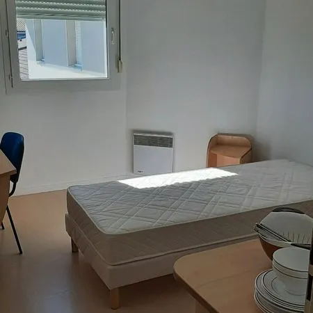 Studio 1 pièce 20 m²