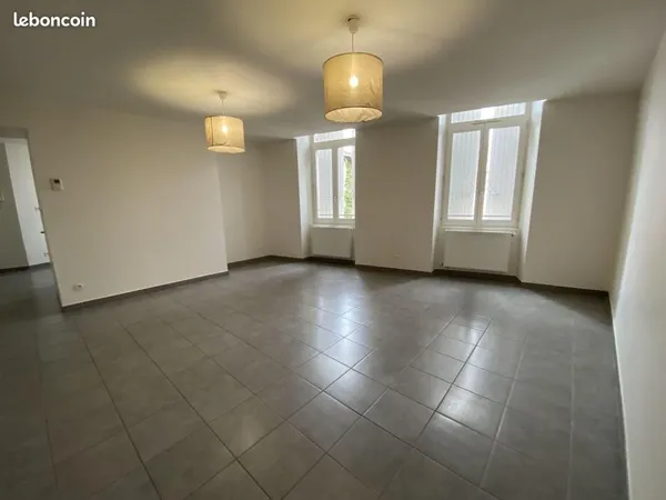 Appartement 2 pièces 63 m²