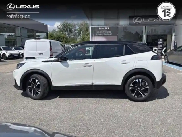 Peugeot 2008 1.2 puretech 130ch s&amp;s gt — photo 3