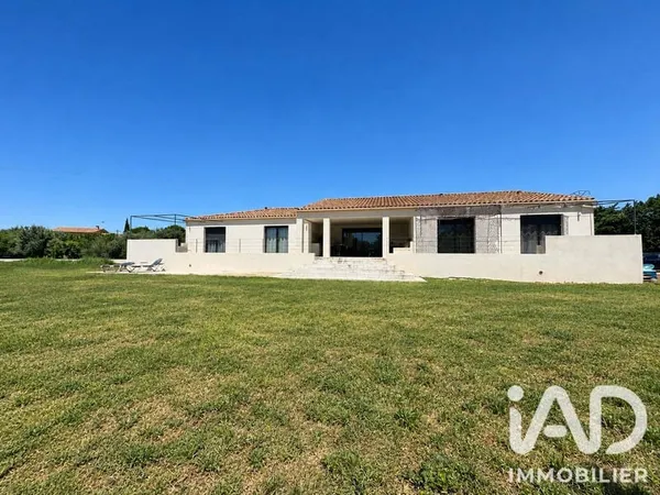 Maison 7 pièces 234 m²