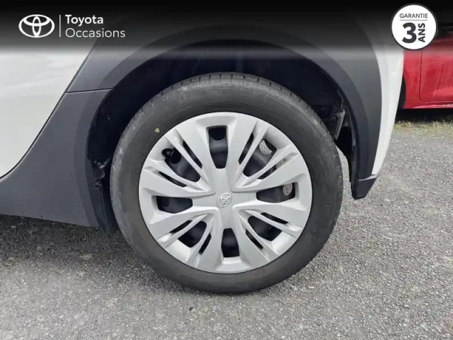 Toyota Aygo X 1.0 vvt-i 72ch dynamic my23 — photo 9
