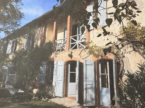 Vends maison avec vue Pyrénées