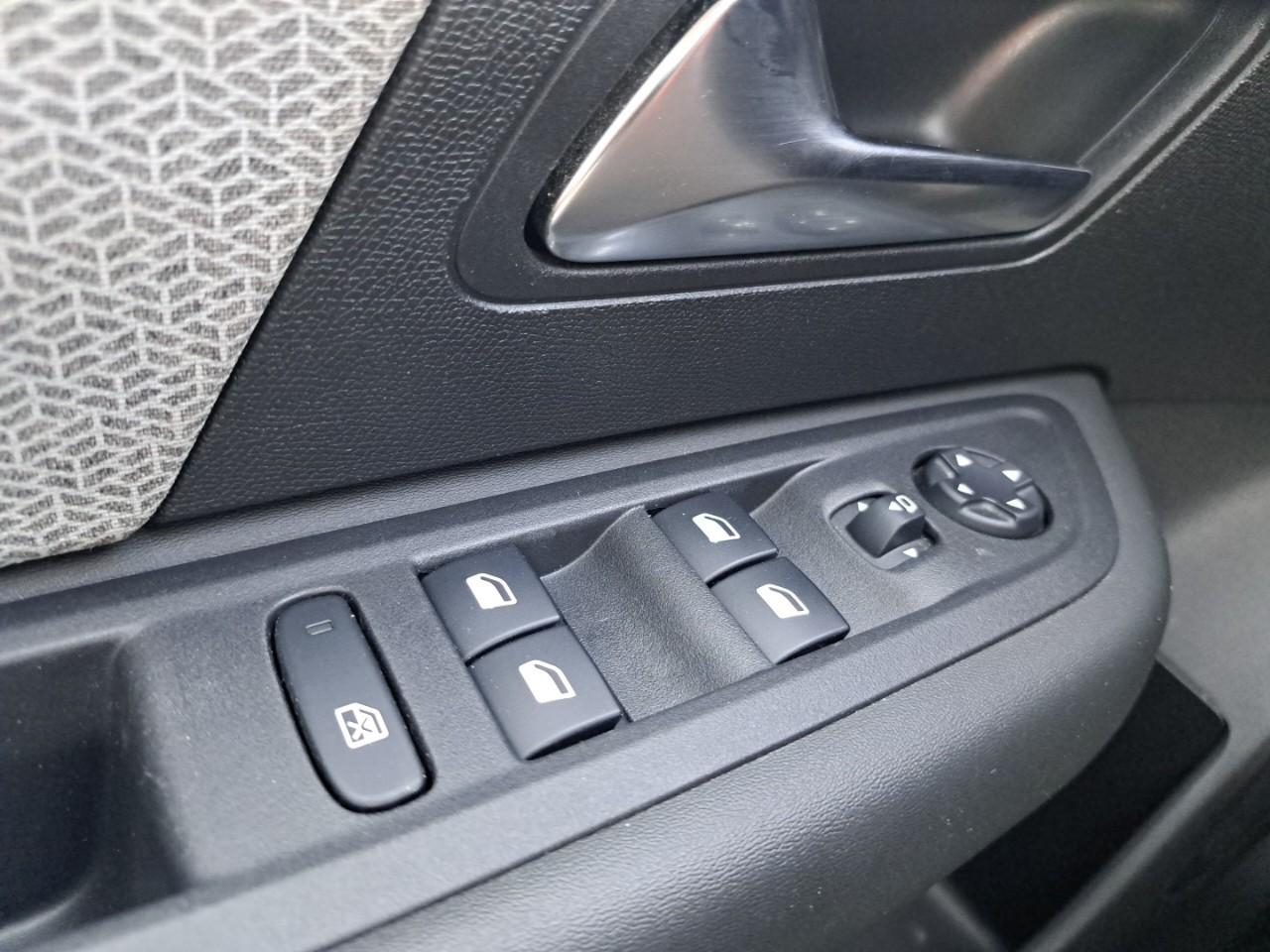 Citroën C4 puretech 155 s&s eat8 shine — photo 25