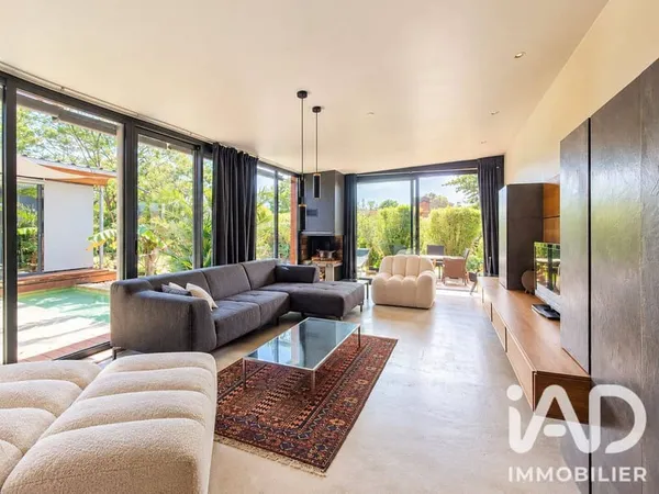 Maison 4 pièces 137 m²