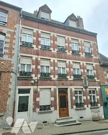 Immeuble 263 m²