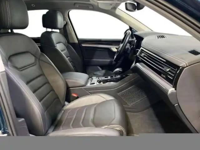 Volkswagen Touareg 3.0 tsi ehybrid 381ch tiptronic 8 4motion elegance — photo 9