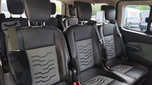 Ford Tourneo Custom 290 L1H1 2.0 TDCi 170ch - Sport – 2017 – 140597 km – Diesel – Boîte Automatique — photo 28