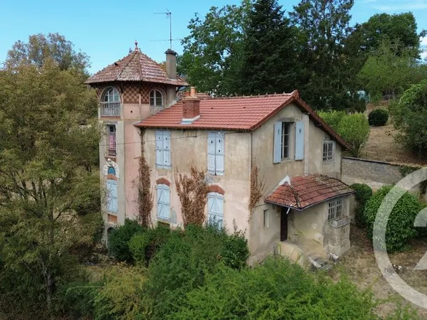 Maison 7 pièces 190 m²