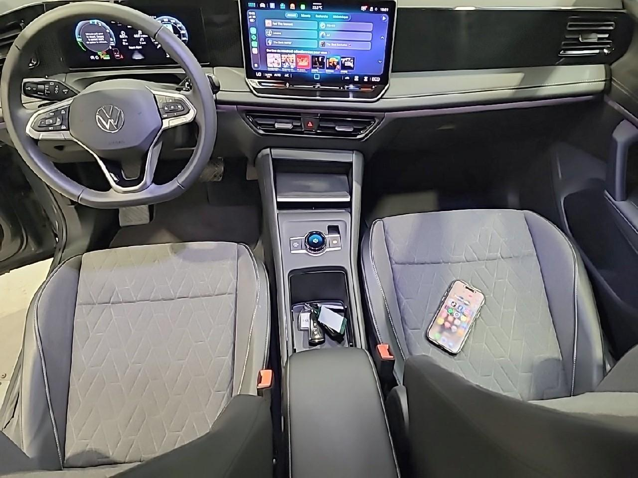 Volkswagen Tiguan 1.5 ehybrid 204ch dsg6 vw edition — photo 12