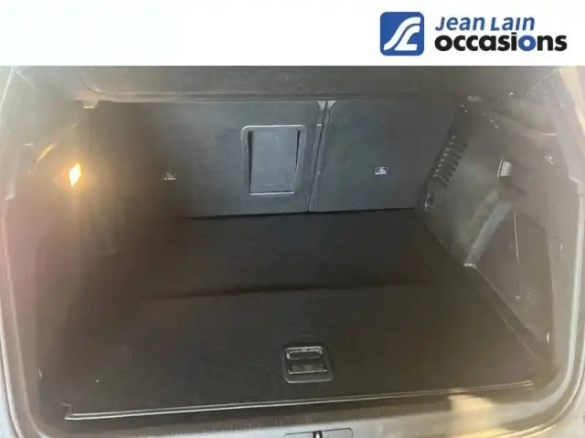 Peugeot 3008 hybrid4 300 e-eat8 — photo 10